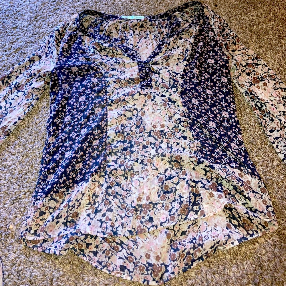 Maurices Womens Shirt Flowy Floral Pattern